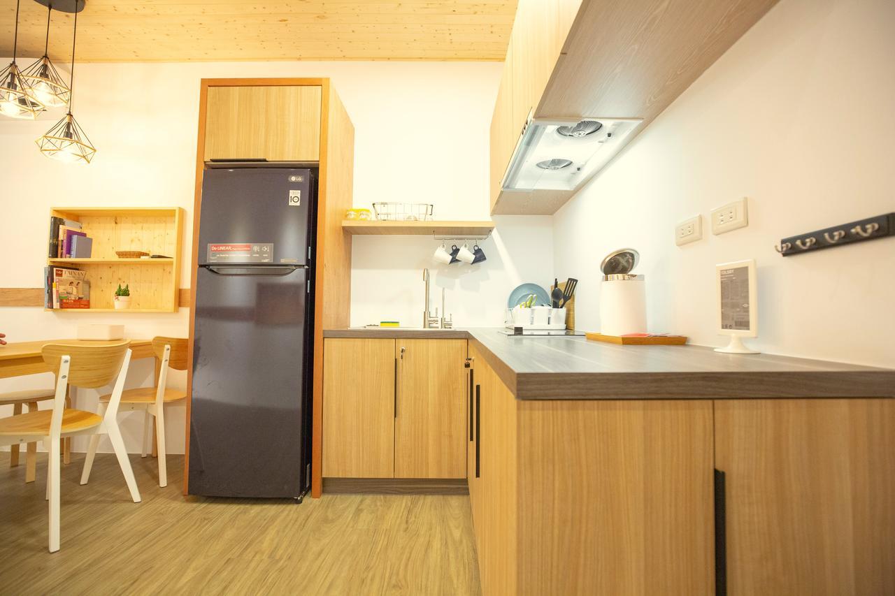 Lost Circle Homestay Tainan Esterno foto